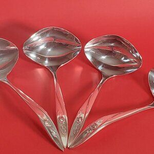 Oneida Morning Rose Soup - Sauce Ladle (3 available)